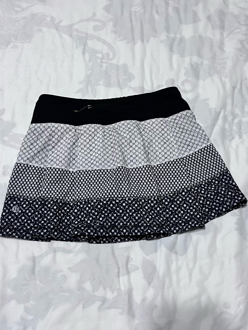 lululemon athletica Black & White Tiered Skirt